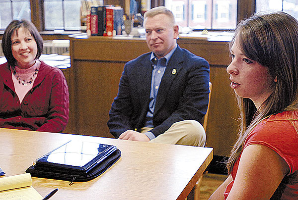 (BANGOR DAILY NEWS PHOTO BY BRIDGET BROWN)
CAPTION
John Bapst senior Lindsay Grotton (right) and her parents Vicky and Chris Grotton talk Monday, Jan. 25, 2010 at John Bapst in Bangor about their experience of preparing financial aid forms for Lindsay's college application to the University of Maine in Orono where she plans to attend this fall. This Sunday, there is a nationwide event called College Goal Sunday in which students and parents can get free help filling out financial forms for college. (Bangor Daily News/Bridget Brown) (BANGOR DAILY NEWS PHOTO BY BRIDGET BROWN)
CAPTION
John Bapst senior Lindsay Grotton (right) and her parents Vicky and Chris Grotton talk Monday, Jan. 25, 2010 at John Bapst in Bangor about their experience of preparing financial aid forms for Lindsay's college application to the University of Maine in Orono where she plans to attend this fall. This Sunday, there is a nationwide event called College Goal Sunday in which students and parents can get free help filling out financial forms for college. (Bangor Daily News/Bridget Brown)
