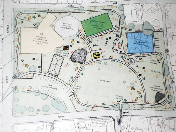 An architects drawing depicts a concept plan for a community park on the site of the Knowlton School in Ellsworth. The school, which will be vacant this year as its students attend classes in the new Ellsworth Elementary and Middle School, would be demolished to provide room for the park which could include relocated basketball courts, a splash pond, an amphitheater, picnic areas and walking paths with exercise stations. Under the proposal, the existing parking area and playground would remain on the site. BANGOR DAILY NEWS PHOTO BY RICH HEWITT An architects drawing depicts a concept plan for a community park on the site of the Knowlton School in Ellsworth. The school, which will be vacant this year as its students attend classes in the new Ellsworth Elementary and Middle School, would be demolished to provide room for the park which could include relocated basketball courts, a splash pond, an amphitheater, picnic areas and walking paths with exercise stations. Under the proposal, the existing parking area and playground would remain on the site. BANGOR DAILY NEWS PHOTO BY RICH HEWITT