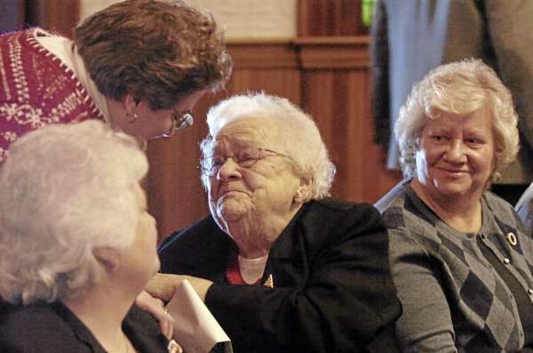 The Rev. Michele Cyr (cq) greets Gloria Lutterell, center, of Milo and of several Lutterell's daughters, including Jayne Sharrow (cq), left, of Dover-Foxcroft and Lutterell's stepdaughter Barbara Farrar, right of Brownville before the start of Sunday's service at Park Street United Methodist Church in Milo. On Sunday members of the church worshipped in their sanctuary for the first time since a fire damaged the church in June 2009. (Bangor Daily News/John Clarke Russ) The Rev. Michele Cyr (cq) greets Gloria Lutterell, center, of Milo and of several Lutterell's daughters, including Jayne Sharrow (cq), left, of Dover-Foxcroft and Lutterell's stepdaughter Barbara Farrar, right of Brownville before the start of Sunday's service at Park Street United Methodist Church in Milo. On Sunday members of the church worshipped in their sanctuary for the first time since a fire damaged the church in June 2009. (Bangor Daily News/John Clarke Russ)