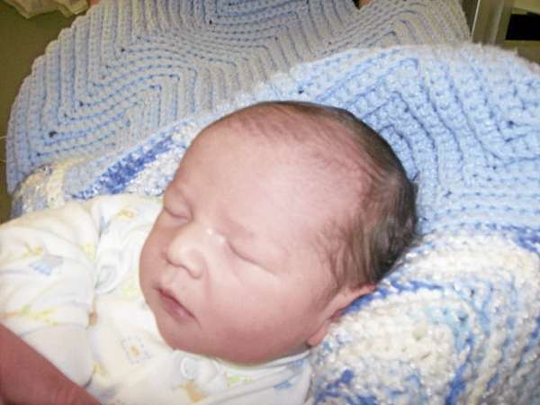 Aroostook County's first New Year's baby, the son of Nicole and Mark Carpenter, was born at 2:35 p.m. at Cary Medical Center in Caribou. has its first baby of the New Year. The boy's maternal grandparents are Debbie and Butch Beaulieu and Paternal grandparents are Rosanne and Ralph Carpenter. He was born was born weighing 8 pounds and 3 ounces and was 21 and one half inches in length. Aroostook County's first New Year's baby, the son of Nicole and Mark Carpenter, was born at 2:35 p.m. at Cary Medical Center in Caribou. has its first baby of the New Year. The boy's maternal grandparents are Debbie and Butch Beaulieu and Paternal grandparents are Rosanne and Ralph Carpenter. He was born was born weighing 8 pounds and 3 ounces and was 21 and one half inches in length.