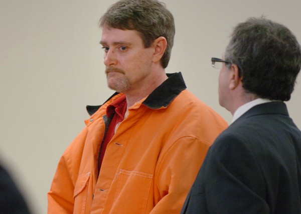 Perley Goodrich Jr., 45, (left) with the aid of his defense attorney Jeffery Silverstein (right), entered pleas of not guilty and not criminally responsible by reason of insanity at his arraignment for the shooting death of his father Perley Goodrich Sr., on Monday, Feb. 8, 2010 at the Penobscot Judicial Center in Bangor. Perley Goodrich Jr., 45, (left) with the aid of his defense attorney Jeffery Silverstein (right), entered pleas of not guilty and not criminally responsible by reason of insanity at his arraignment for the shooting death of his father Perley Goodrich Sr., on Monday, Feb. 8, 2010 at the Penobscot Judicial Center in Bangor.