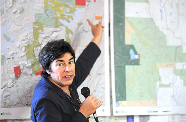 Roxanne Quimby talks about her plans for the land she owns in the Millinocket and surrounding region during a public meeting at the Northern Maine Timber Cruisers snowmobile club in Millinocket Thursday. Over 100 people attended the meeting where Quimby took questions from the audience. Roxanne Quimby talks about her plans for the land she owns in the Millinocket and surrounding region during a public meeting at the Northern Maine Timber Cruisers snowmobile club in Millinocket Thursday. Over 100 people attended the meeting where Quimby took questions from the audience.