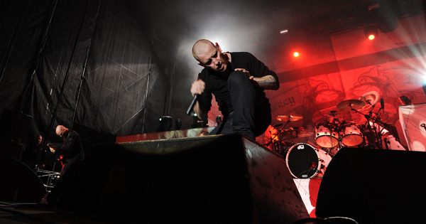 Stone Sour lead singer Corey Taylor performs on stage during the Avalance concert on the Bangor Waterfront on Saturday. Stone Sour lead singer Corey Taylor performs on stage during the Avalance concert on the Bangor Waterfront on Saturday.