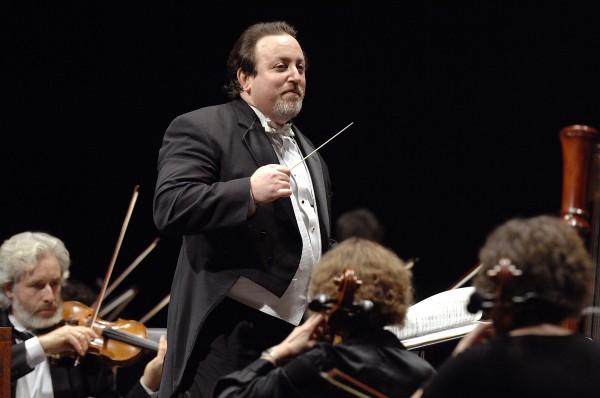 Lucas Richman conducts the Bangor Symphony Orchestra. Lucas Richman conducts the Bangor Symphony Orchestra.