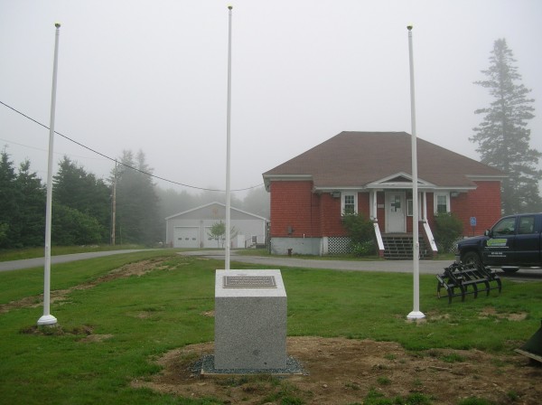 Brooklin residents will dedicate a newly installed veterans' memorial on the Fourth of July. The memorial, located in front of the town office building, recognizes members of the armed forces from Brooklin, past, present and future. Brooklin residents will dedicate a newly installed veterans' memorial on the Fourth of July. The memorial, located in front of the town office building, recognizes members of the armed forces from Brooklin, past, present and future.