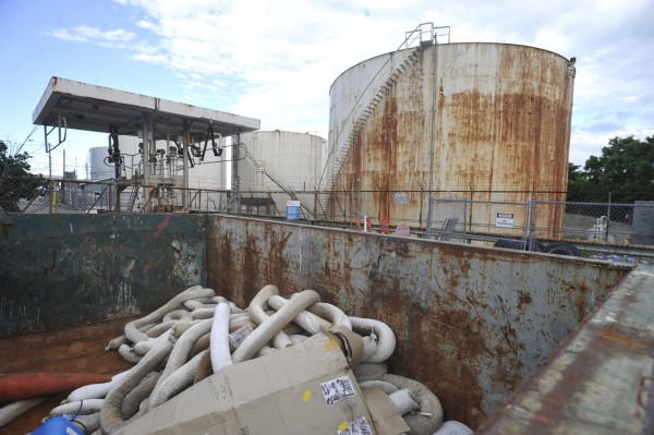 On Wednesday afternoon, July 13, 2011, a Dumpster filled with absorbent booms was seen in front of the former Chevron tank farm in Hampden — now owned by Gulf Oil. A press conference will be held Friday, just downriver from the site, announcing th state's obtaining a settlement for the state's second largest environmental penalty for oil discharges at this site which spanned several decades. Chevron is paying the fines. On Wednesday afternoon, July 13, 2011, a Dumpster filled with absorbent booms was seen in front of the former Chevron tank farm in Hampden — now owned by Gulf Oil. A press conference will be held Friday, just downriver from the site, announcing th state's obtaining a settlement for the state's second largest environmental penalty for oil discharges at this site which spanned several decades. Chevron is paying the fines.