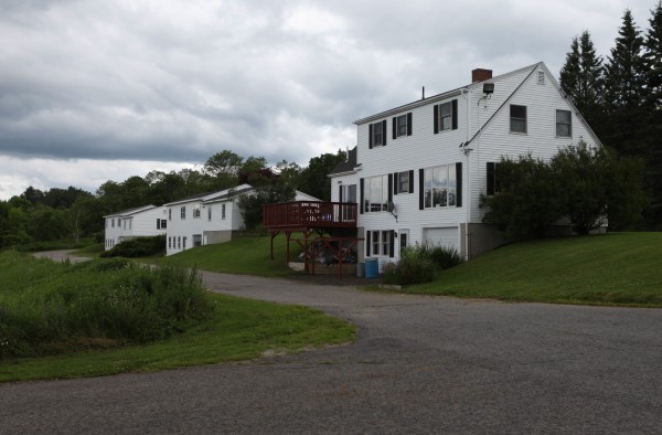 Three houses near the site of the former state prison, that were recently sold to the present warden are seen in Thomaston this month. Maine's finance commissioner is taking responsibility for mishandling the state's sale of property in Thomaston to the Maine State Prison warden on Tuesday, July 19, 2011. Commissioner Sawin Millett told the Legislature's Government Oversight Committee his department failed to consider a law that bars state officials from benefiting financially from state contracts. Three houses near the site of the former state prison, that were recently sold to the present warden are seen in Thomaston this month. Maine's finance commissioner is taking responsibility for mishandling the state's sale of property in Thomaston to the Maine State Prison warden on Tuesday, July 19, 2011. Commissioner Sawin Millett told the Legislature's Government Oversight Committee his department failed to consider a law that bars state officials from benefiting financially from state contracts.
