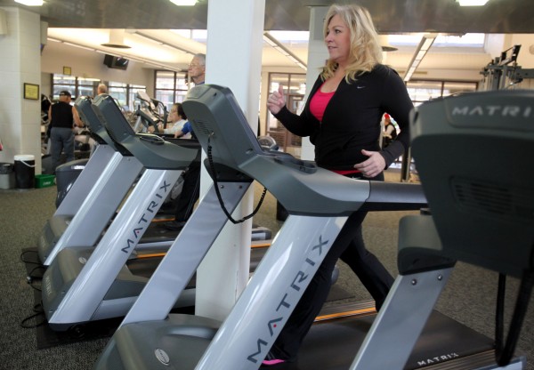 Helen Phillips exercises in Warren, Michigan, in December 2011 as she strives to keep off the weight she lost on her way to winning the TV show "The Biggest Loser." Helen Phillips exercises in Warren, Michigan, in December 2011 as she strives to keep off the weight she lost on her way to winning the TV show "The Biggest Loser."