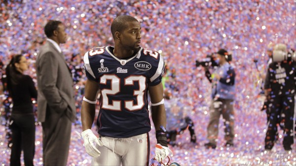 New England Patriots defensive back Nate Jones (23) leaves the field after the Patriots' 21-17 loss to the New York Giants in the NFL Super Bowl XLVI football game Sunday, Feb. 5, 2012, in Indianapolis. New England Patriots defensive back Nate Jones (23) leaves the field after the Patriots' 21-17 loss to the New York Giants in the NFL Super Bowl XLVI football game Sunday, Feb. 5, 2012, in Indianapolis.