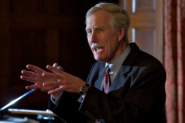 Former Maine Gov. Angus King announces his independent candidacy for the U.S. Senate Monday night, March 5, 2012, after giving a lecture on leadership at Bowdoin College in Brunswick. Former Maine Gov. Angus King announces his independent candidacy for the U.S. Senate Monday night, March 5, 2012, after giving a lecture on leadership at Bowdoin College in Brunswick.