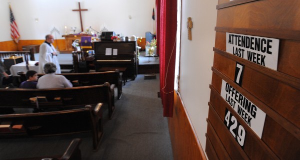 The Forest Avenue Congregational Church in Bangor before Sunday service, March 4, 2012. The church has been struggling to hold services for the past few years. The Forest Avenue Congregational Church in Bangor before Sunday service, March 4, 2012. The church has been struggling to hold services for the past few years.