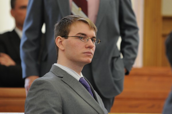 Thayne Ormsby looks around the courtroom on the day of the opening statements in his triple homicide trial in superior court in Houlton on Monday, April 9, 2012. Thayne Ormsby looks around the courtroom on the day of the opening statements in his triple homicide trial in superior court in Houlton on Monday, April 9, 2012.