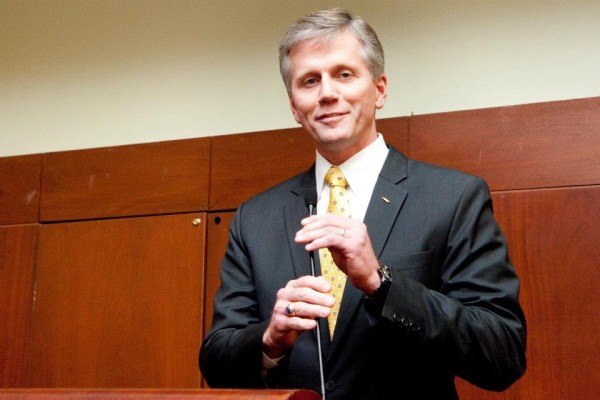 U.S. Senate Republican primary winner Charlie Summers will be crucial to GOP chances of dislodging Democrats from their majority perch in the Senate. U.S. Senate Republican primary winner Charlie Summers will be crucial to GOP chances of dislodging Democrats from their majority perch in the Senate.