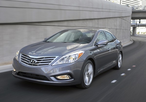 The 2012 Hyundai Azera, a fully equipped sedan, is one of the most attractive cars the author says he's driven in the past five years. He expects more vehicle manufacturers to start imitating Hyundai's "fluidic sculpture" concepts. The 2012 Hyundai Azera, a fully equipped sedan, is one of the most attractive cars the author says he's driven in the past five years. He expects more vehicle manufacturers to start imitating Hyundai's "fluidic sculpture" concepts.