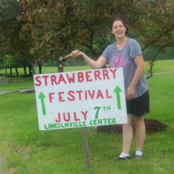 Tracee O’Brien of Lincolnville hammers a directional sign into the ground to help visitors find their way to the 18th Annual Old Fashioned Strawberry Festival July 7. Tracee O’Brien of Lincolnville hammers a directional sign into the ground to help visitors find their way to the 18th Annual Old Fashioned Strawberry Festival July 7.