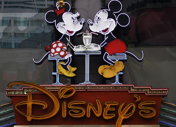 In this photo Feb. 6, 2012, file photo, the Disney Soda Fountain & Studio Store marquee is seen on Hollywood Boulevard in Los Angeles. The Walt Disney Co. said Tuesday, June 5, 2012, its programming will no longer be sponsored by junk food, becoming the first major media company to ban such ads for its TV channels, radio stations and websites intended for children. In this photo Feb. 6, 2012, file photo, the Disney Soda Fountain & Studio Store marquee is seen on Hollywood Boulevard in Los Angeles. The Walt Disney Co. said Tuesday, June 5, 2012, its programming will no longer be sponsored by junk food, becoming the first major media company to ban such ads for its TV channels, radio stations and websites intended for children.