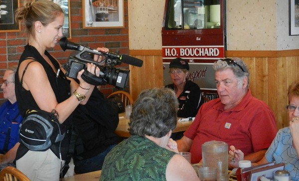 John Reno of Bath talked with "Food Paradise" associate producer Julie Laplaca, as she filmed footage at Dysart's Restaurant in Hermon for an episode of the Travel Channel show. John Reno of Bath talked with "Food Paradise" associate producer Julie Laplaca, as she filmed footage at Dysart's Restaurant in Hermon for an episode of the Travel Channel show.
