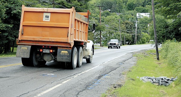 Traffic flows on Route 1A where the road crests Waterworks Hill in Hampden. During a June 25 public meeting held at the Hampden Municipal Building, Maine Department of Transportation representatives unveiled initial plans to rebuild 1.56 miles of Route 1A (Main Road North) from downtown Hampden north to Mountain View Road. Traffic flows on Route 1A where the road crests Waterworks Hill in Hampden. During a June 25 public meeting held at the Hampden Municipal Building, Maine Department of Transportation representatives unveiled initial plans to rebuild 1.56 miles of Route 1A (Main Road North) from downtown Hampden north to Mountain View Road.