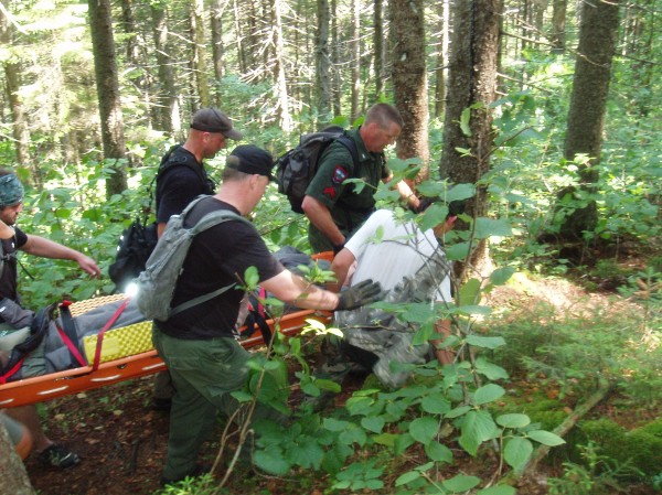Rescue Personnel prepare to carry out a 16-year-old Wisconsin girl who injured her ankle while hiking the Appalachian Trail. Rescue Personnel prepare to carry out a 16-year-old Wisconsin girl who injured her ankle while hiking the Appalachian Trail.