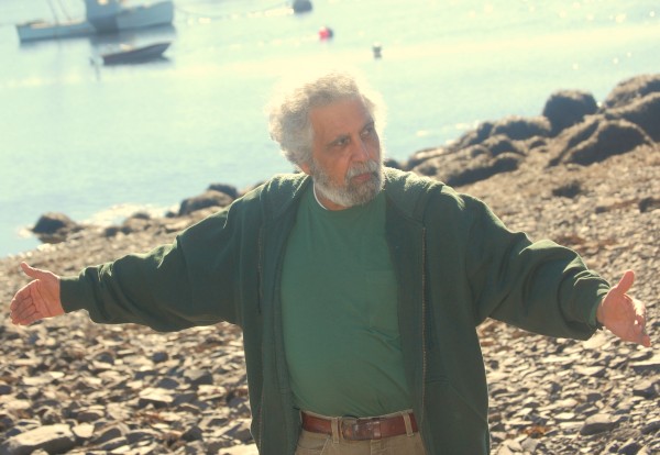 Ramez Atiya, a physicist from Utah who is eager to develop a $70 million tidal energy project on the Pennamaquan River in Pembroke, conducted an open-air, riverfront briefing on the project Thursday afternoon, fielding questions for the three dozen people who attended. Ramez Atiya, a physicist from Utah who is eager to develop a $70 million tidal energy project on the Pennamaquan River in Pembroke, conducted an open-air, riverfront briefing on the project Thursday afternoon, fielding questions for the three dozen people who attended.