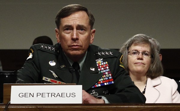 Картинки по запросу &amp;amp;amp;amp;amp;quot;david petraeus divorce&amp;amp;amp;amp;amp;quot;