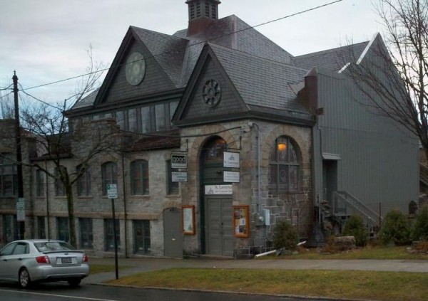A 400-seat performance hall is proposed at the corner of Munjoy Street and Congress Street in Portland, to the right of the existing St. Lawrence Arts Center, at 76 Congress St. A 400-seat performance hall is proposed at the corner of Munjoy Street and Congress Street in Portland, to the right of the existing St. Lawrence Arts Center, at 76 Congress St.