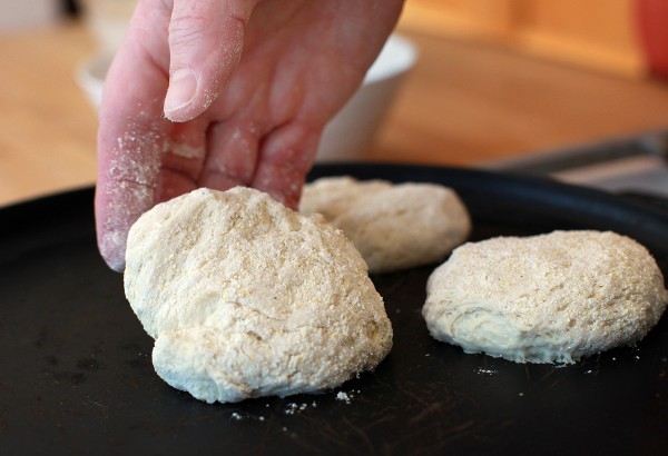 English muffins can be made at home for about $1 per half-dozen. English muffins can be made at home for about $1 per half-dozen.