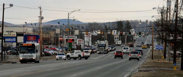 Brewer's Wilson street as seen on Monday, Feb. 4, 2013. City of Brewer Economic Development specialist Nicole Gogan says growth along the Wilson Street strip has increased in the past several months, including Chapter 11 Furniture, which opened recently. Brewer's Wilson street as seen on Monday, Feb. 4, 2013. City of Brewer Economic Development specialist Nicole Gogan says growth along the Wilson Street strip has increased in the past several months, including Chapter 11 Furniture, which opened recently.
