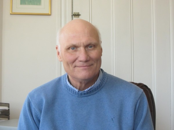 Dr. Dirk Vandersloot Dr. Dirk Vandersloot