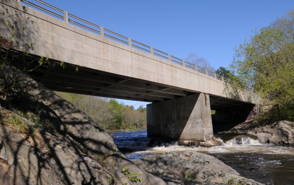 According to Bangor police, Officer Derek Laflin pulled a despondent man from the outer railing on the bridge over Valley Avenue at about 9:25 p.m. Sunday. According to Bangor police, Officer Derek Laflin pulled a despondent man from the outer railing on the bridge over Valley Avenue at about 9:25 p.m. Sunday.