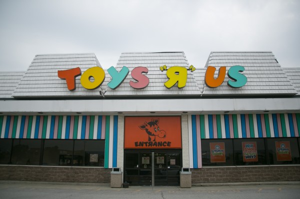 Ignatius “Michael” Pollara, 47, of Tamarac, Fla., is suspected of shoplifting at least $2 million in merchandise from stores in 50 states. His favorite target, according to authorities, is the Toys R Us chain of stores. His paper trail indicates he visited this Toys R Us store in Bangor, Maine. Ignatius “Michael” Pollara, 47, of Tamarac, Fla., is suspected of shoplifting at least $2 million in merchandise from stores in 50 states. His favorite target, according to authorities, is the Toys R Us chain of stores. His paper trail indicates he visited this Toys R Us store in Bangor, Maine.