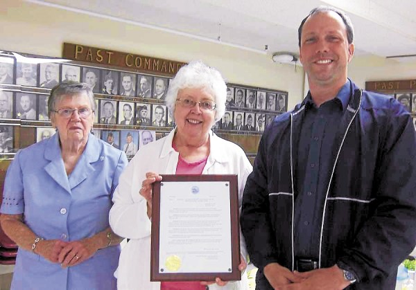 At the June 12 annual meeting of the Brewer Garden & Bird Club, Assistant Brewer City Manager Andrew Variso (right) presented to Dorothy Niles (left) and Ann Gallant a resolution from the city congratulating the club for 80 years of service to Brewer. The club has been involved with Brewer Days, the Blue Star Marker, and educational programs. Gallant and Niles are the club’s outgoing co-presidents. The incoming president is Carol Smith. At the June 12 annual meeting of the Brewer Garden & Bird Club, Assistant Brewer City Manager Andrew Variso (right) presented to Dorothy Niles (left) and Ann Gallant a resolution from the city congratulating the club for 80 years of service to Brewer. The club has been involved with Brewer Days, the Blue Star Marker, and educational programs. Gallant and Niles are the club’s outgoing co-presidents. The incoming president is Carol Smith.