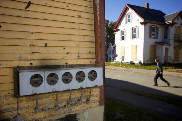 Bangor Housing wants to tear down six buildings on First Street and rebuild them into new rental units under Bangor Housing. The units would be geared toward working families and have to go through an application process. A few residents on Second Street are worried that by building more apartment units, they'll only bring in more of the same sorts of tenants and problems. Bangor Housing wants to tear down six buildings on First Street and rebuild them into new rental units under Bangor Housing. The units would be geared toward working families and have to go through an application process. A few residents on Second Street are worried that by building more apartment units, they'll only bring in more of the same sorts of tenants and problems.