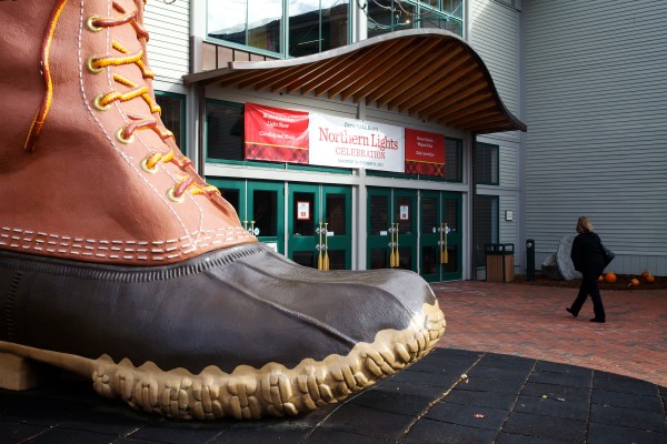 A Maine law prevents large retailers like Macy’s, Sears and Wal-Mart from being open on Thanksgiving. According to Carolyn Beem, L.L. Bean’s spokeswoman, L.L. Bean is a special case and will be open. A Maine law prevents large retailers like Macy’s, Sears and Wal-Mart from being open on Thanksgiving. According to Carolyn Beem, L.L. Bean’s spokeswoman, L.L. Bean is a special case and will be open.