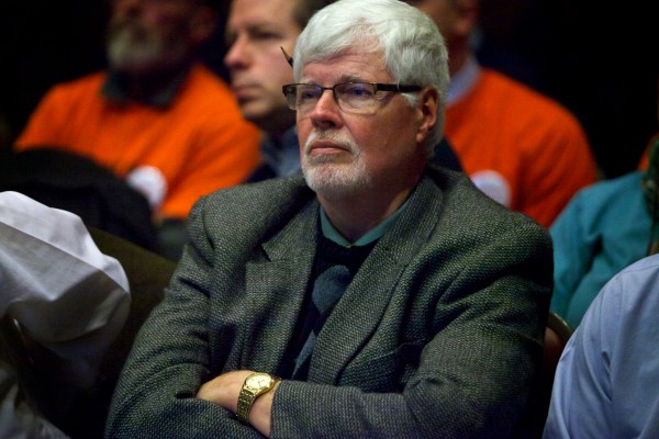 Bob Metcalf, of Mitchell & Associates, listens to one of the 50 speakers during the public comment portion of Portland’s Planning Board meeting Tuesday night as it wrestled with the fate of the $150-million Midtown project. Bob Metcalf, of Mitchell & Associates, listens to one of the 50 speakers during the public comment portion of Portland’s Planning Board meeting Tuesday night as it wrestled with the fate of the $150-million Midtown project.