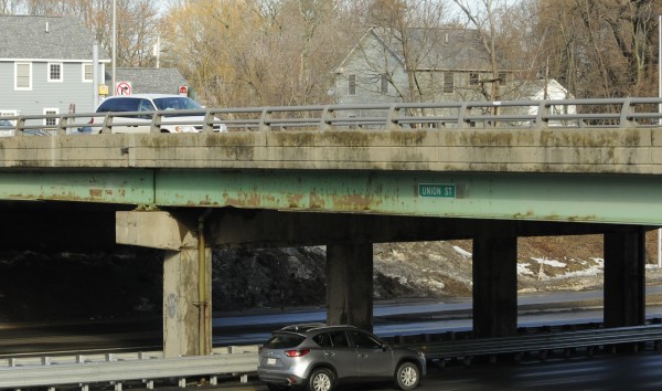 The Union Street bridge over I-95 in Bangor as seen on Wednesday, Jan 15, 2014. The Union Street bridge over I-95 in Bangor as seen on Wednesday, Jan 15, 2014.