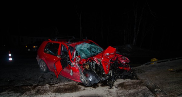 Two motorists were injured when their vehicles collided in a near head-on crash Saturday night, police reported. The accident occurred on Surry Road between Sweet Fern Way and Colby Way. Two motorists were injured when their vehicles collided in a near head-on crash Saturday night, police reported. The accident occurred on Surry Road between Sweet Fern Way and Colby Way.