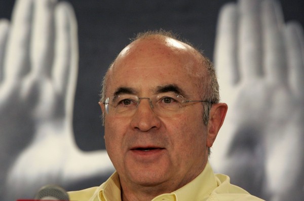 British actor Bob Hoskins attends a news conference at the 30th Toronto International Film Festival in Toronto on Sept. 9, 2005. Hoskins, who rose to fame for his performance in the film "Who Framed Roger Rabbit" and dozens of others, has died after a bout of pneumonia at the age of 71, his publicist said. British actor Bob Hoskins attends a news conference at the 30th Toronto International Film Festival in Toronto on Sept. 9, 2005. Hoskins, who rose to fame for his performance in the film "Who Framed Roger Rabbit" and dozens of others, has died after a bout of pneumonia at the age of 71, his publicist said.