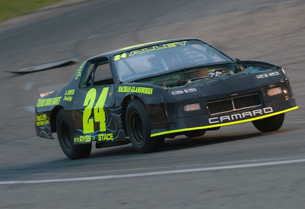 Jeff Alley of Machias competes in the Strictly Street division at in Hermon, Maine, Saturday, May 24, 2014. Jeff Alley of Machias competes in the Strictly Street division at in Hermon, Maine, Saturday, May 24, 2014.