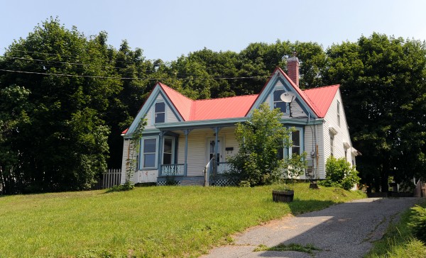 The oldest frame house in Brewer, built in 1782, is up for sale. The oldest frame house in Brewer, built in 1782, is up for sale.