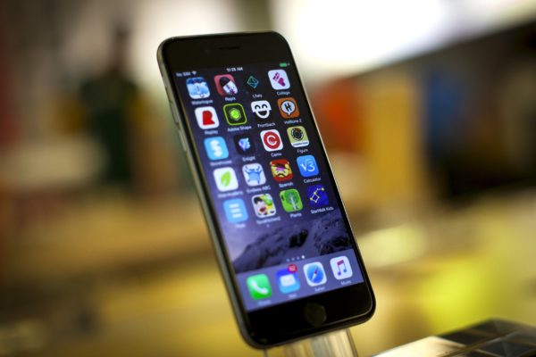 Apple Admits It Slows Down Older Phones Apple Admits It Slows Down Older Phones