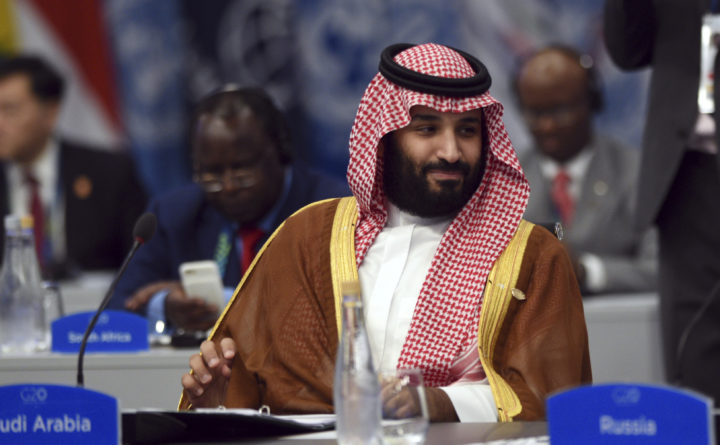 Kremlin explains Putin's handshake with Saudi prince
