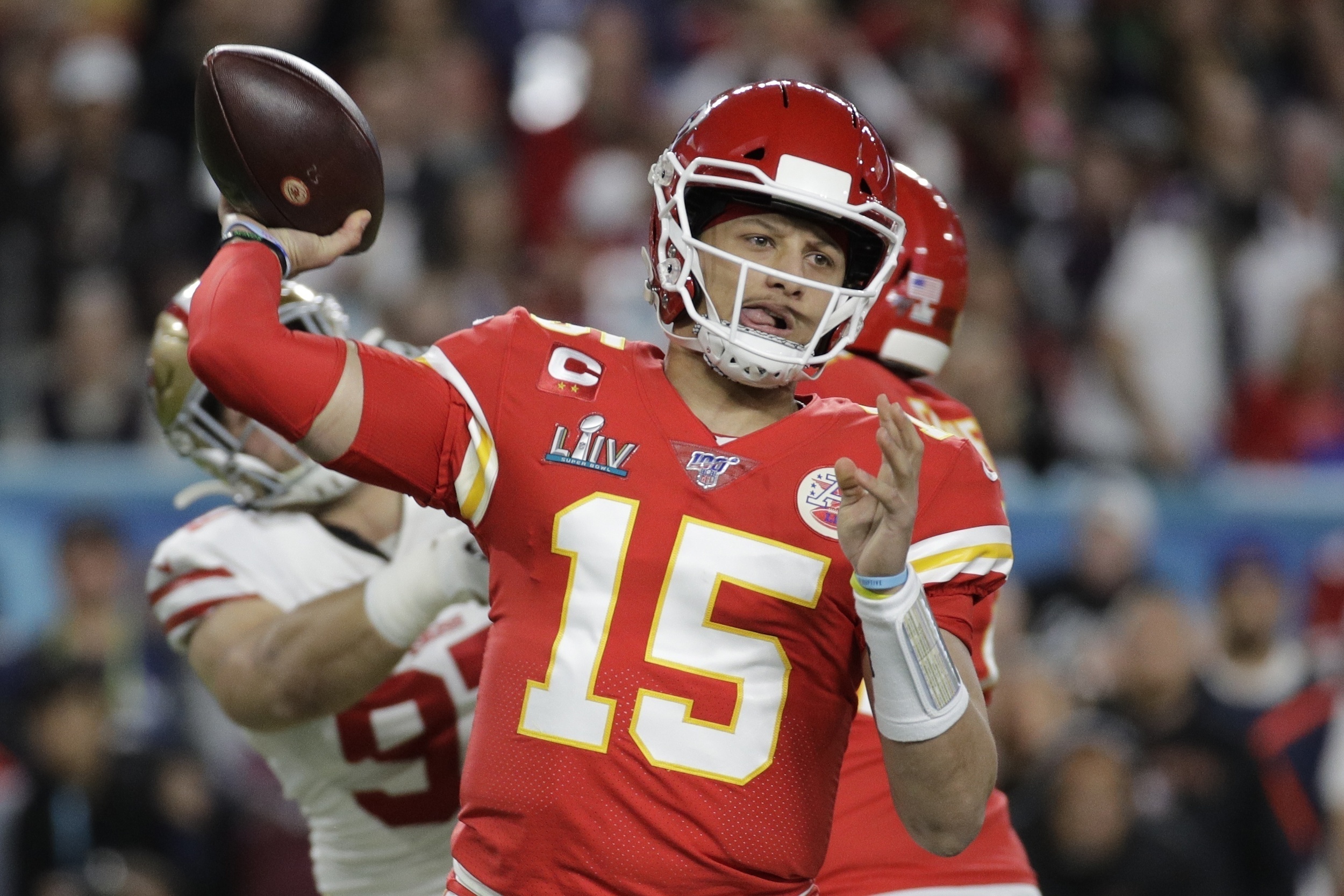 Chiefs’ Patrick Mahomes highestpaid athlete in pro sports history