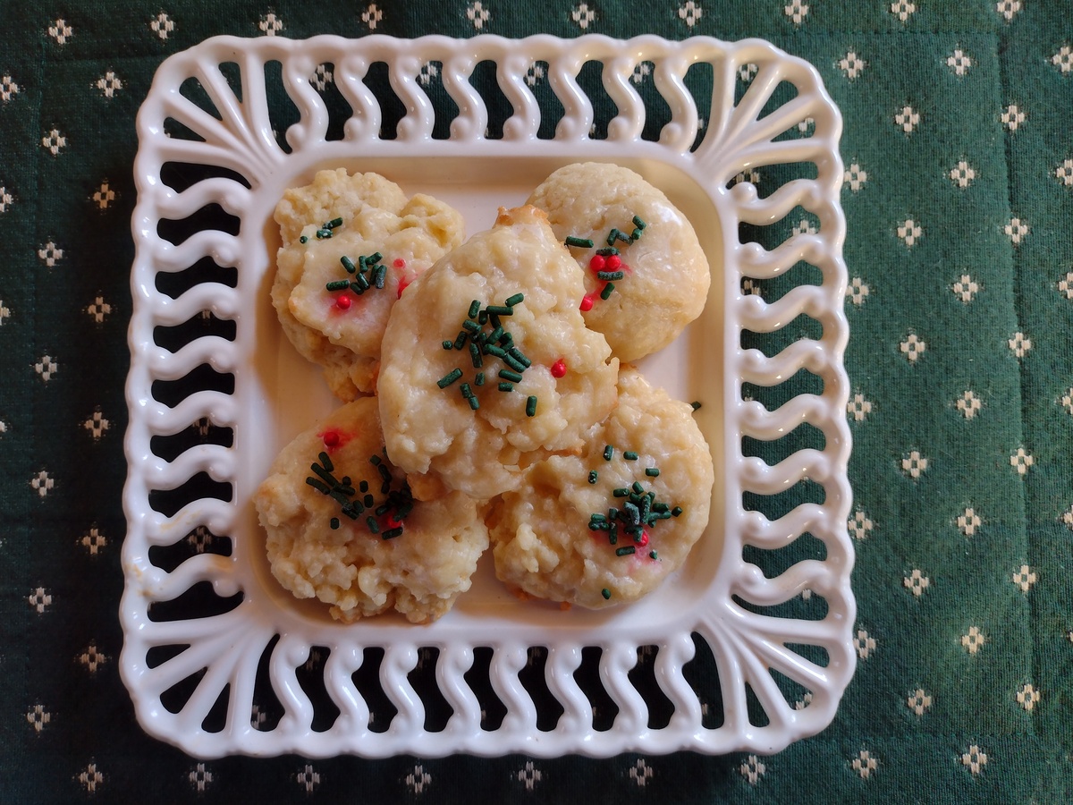 Add these licoriceflavored cookies to your holiday dessert rotation