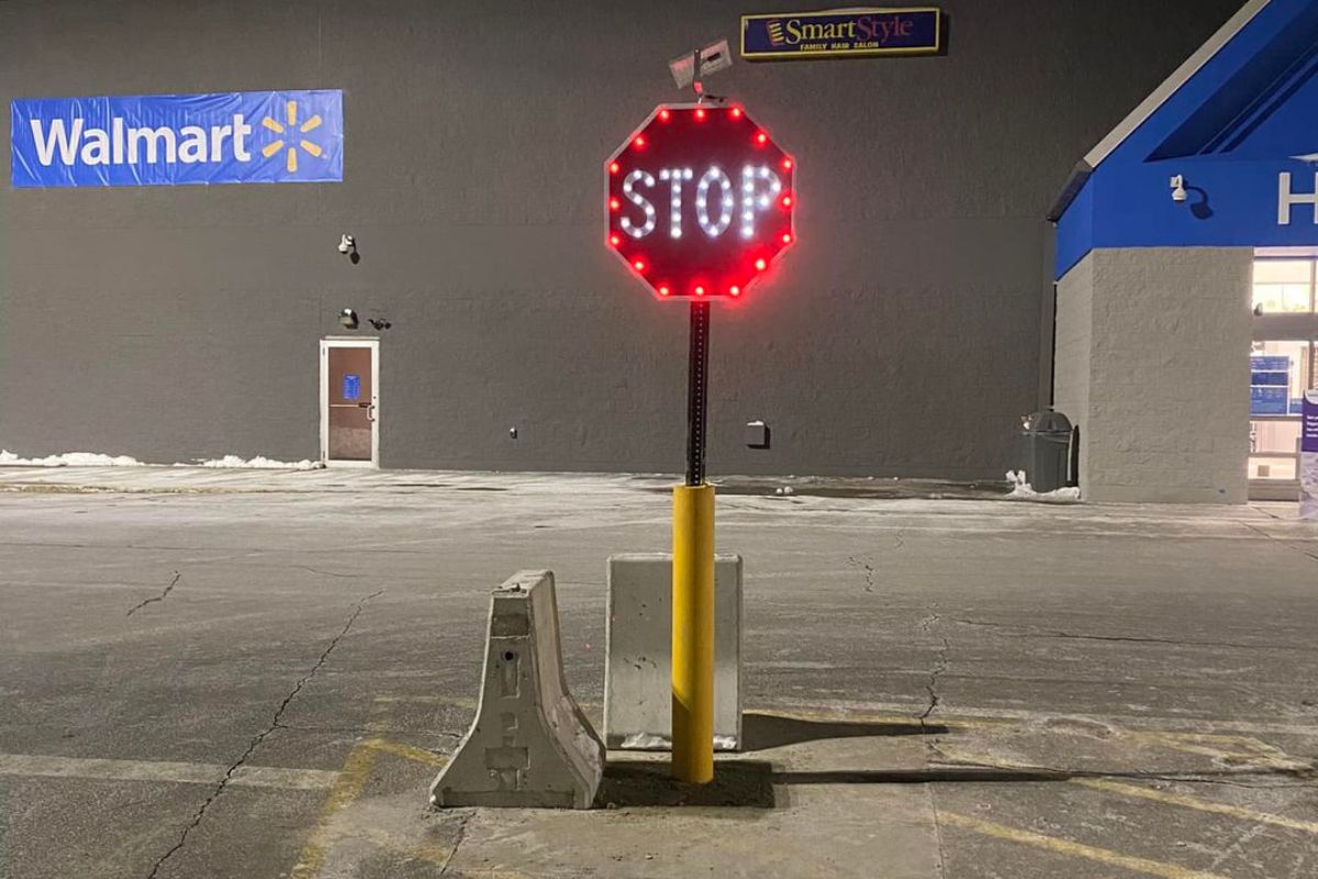 Oftenstruck Auburn Walmart pole has a local sensation