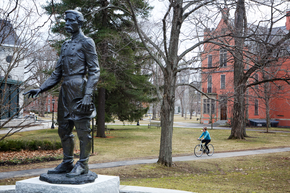 Why Bowdoin’s commitment to the common good means it should do more for