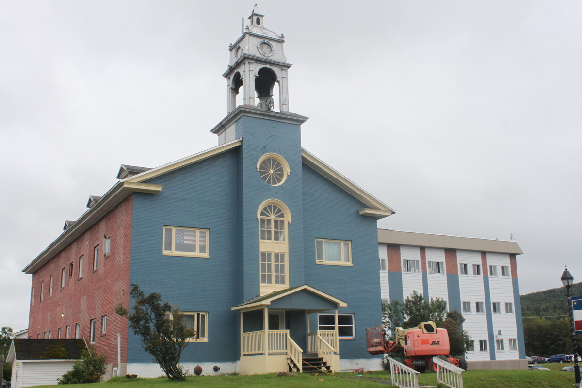 Gunshots fired near Fort Kent schools cancels classes - Vimarsana News