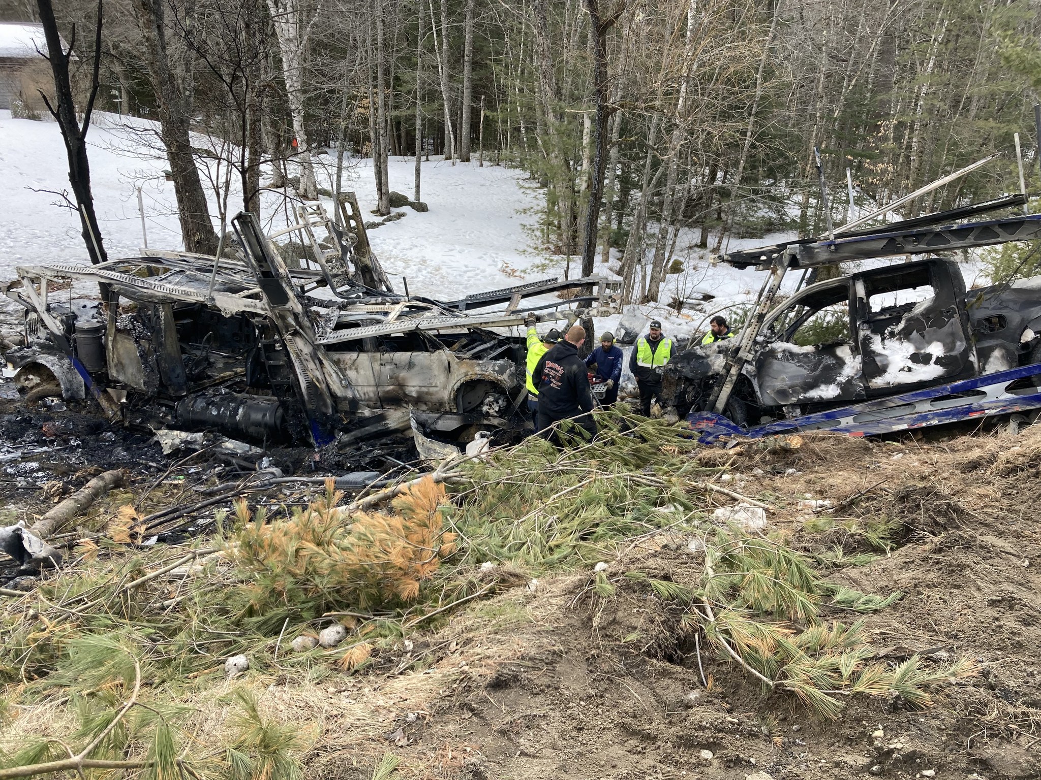 Vehicle-hauling tractor trailer catches fire on Route 9 in Aurora ...