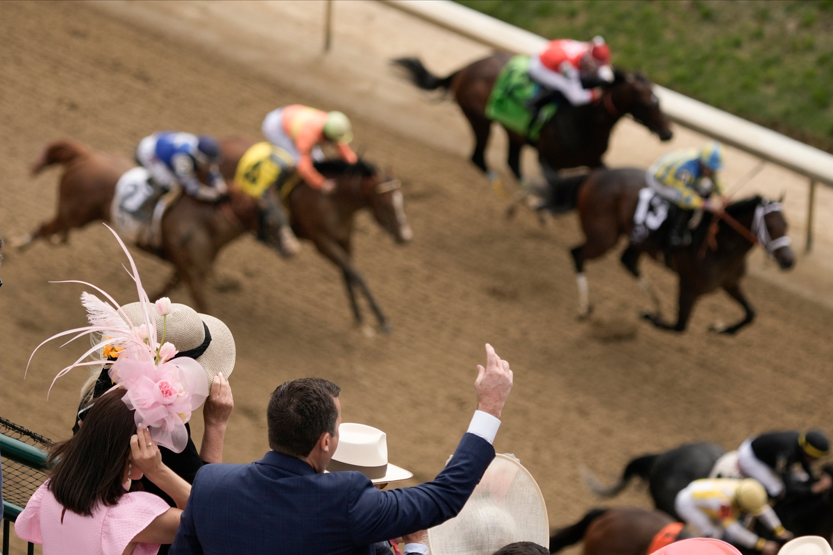 Kentucky Derby runs into more obstacles ahead of big race - Vimarsana News