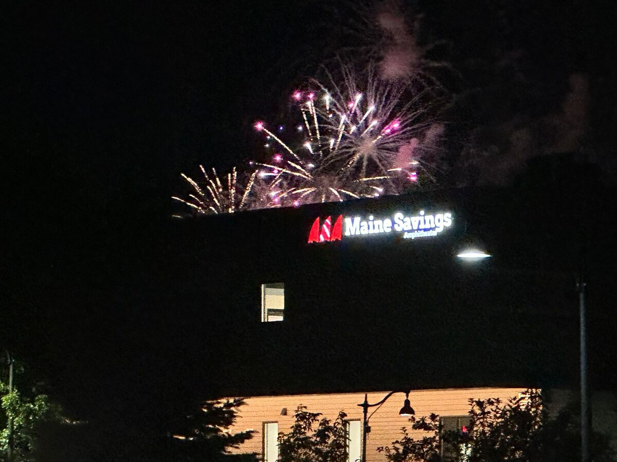 Botched fireworks display mars Bangor's Fourth of July celebration - Vimarsana News